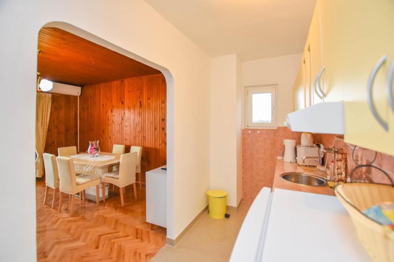 Apartments Dandelion Biograd Na Moru Ngoại thất bức ảnh