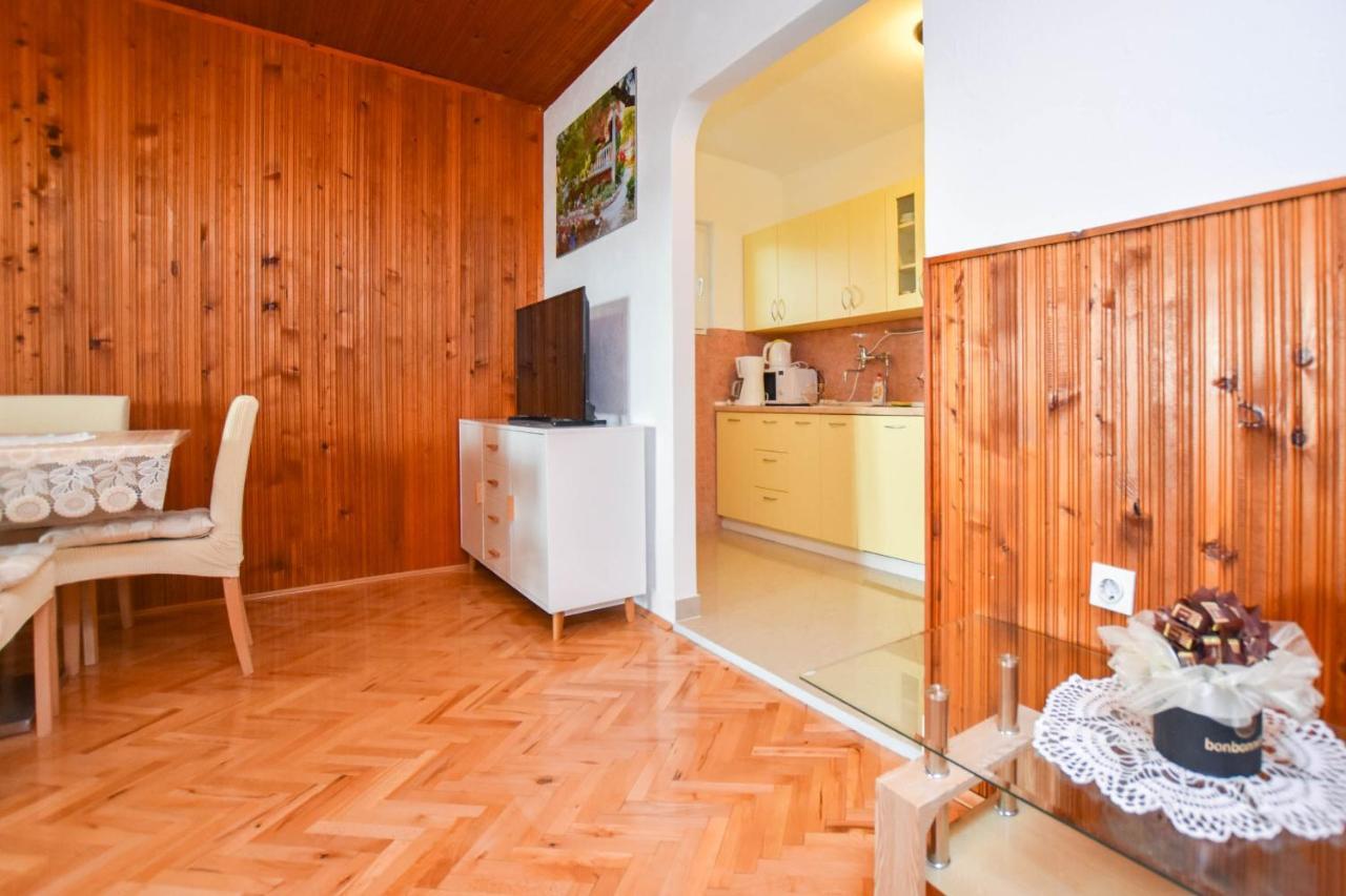 Apartments Dandelion Biograd Na Moru Ngoại thất bức ảnh