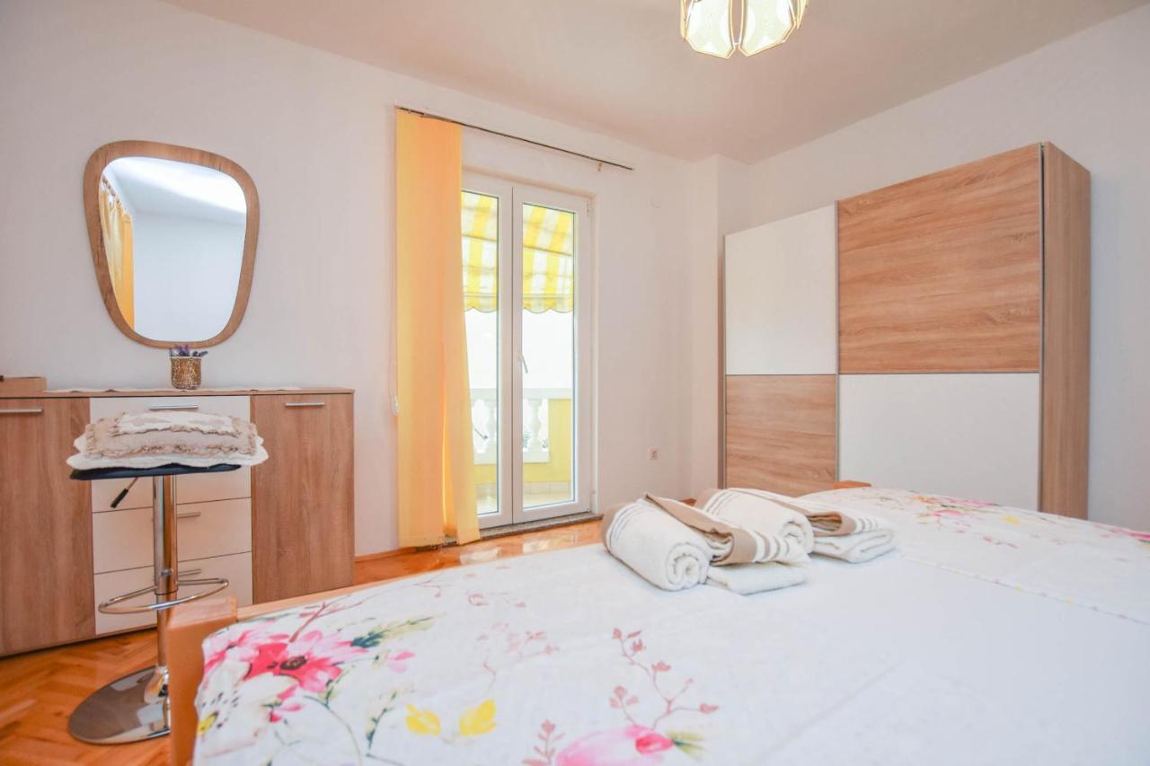 Apartments Dandelion Biograd Na Moru Ngoại thất bức ảnh