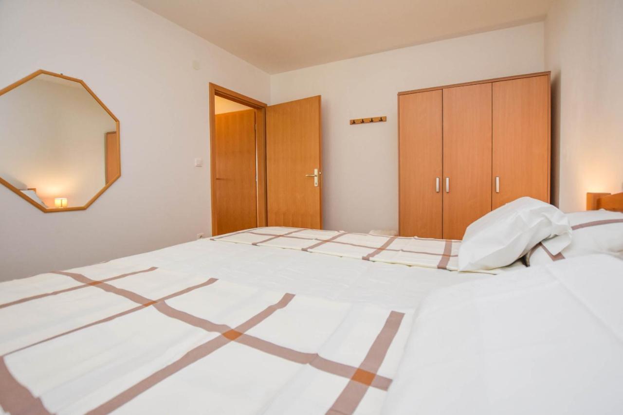 Apartments Dandelion Biograd Na Moru Ngoại thất bức ảnh