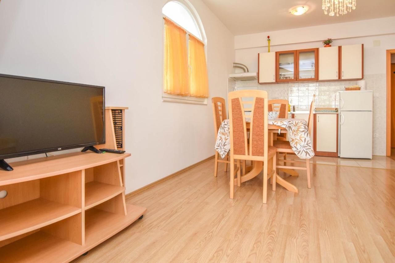 Apartments Dandelion Biograd Na Moru Ngoại thất bức ảnh