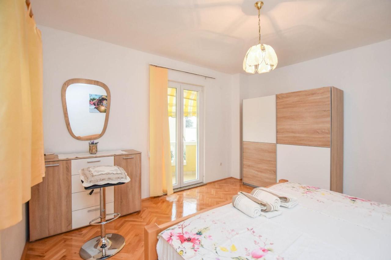 Apartments Dandelion Biograd Na Moru Ngoại thất bức ảnh