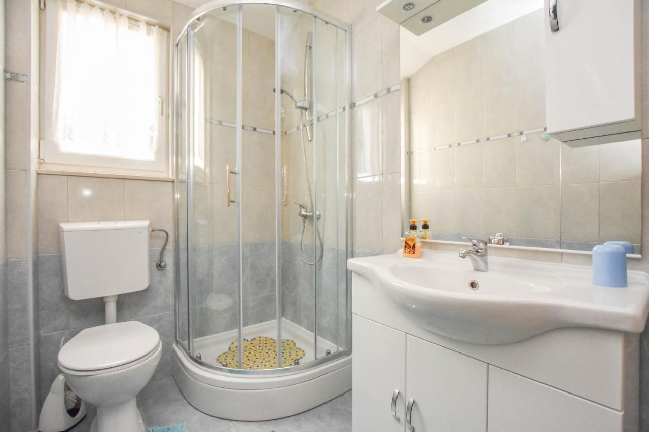Apartments Dandelion Biograd Na Moru Ngoại thất bức ảnh