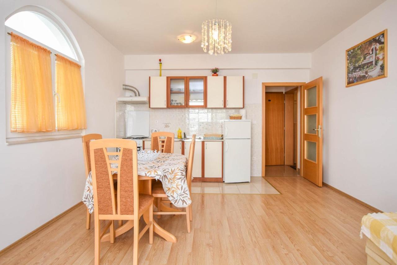 Apartments Dandelion Biograd Na Moru Ngoại thất bức ảnh